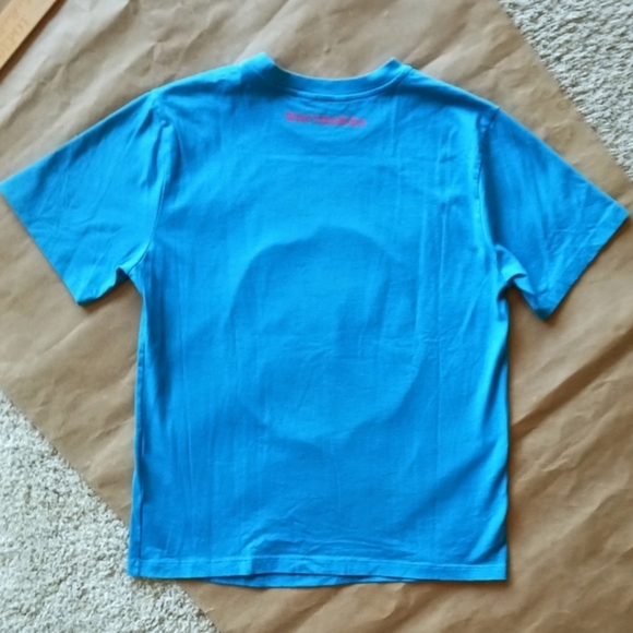 Marimekko Pilvinen Strawberry Mountains Cloud Blue Red Cotton T Shirt Small - Picture 3 of 3